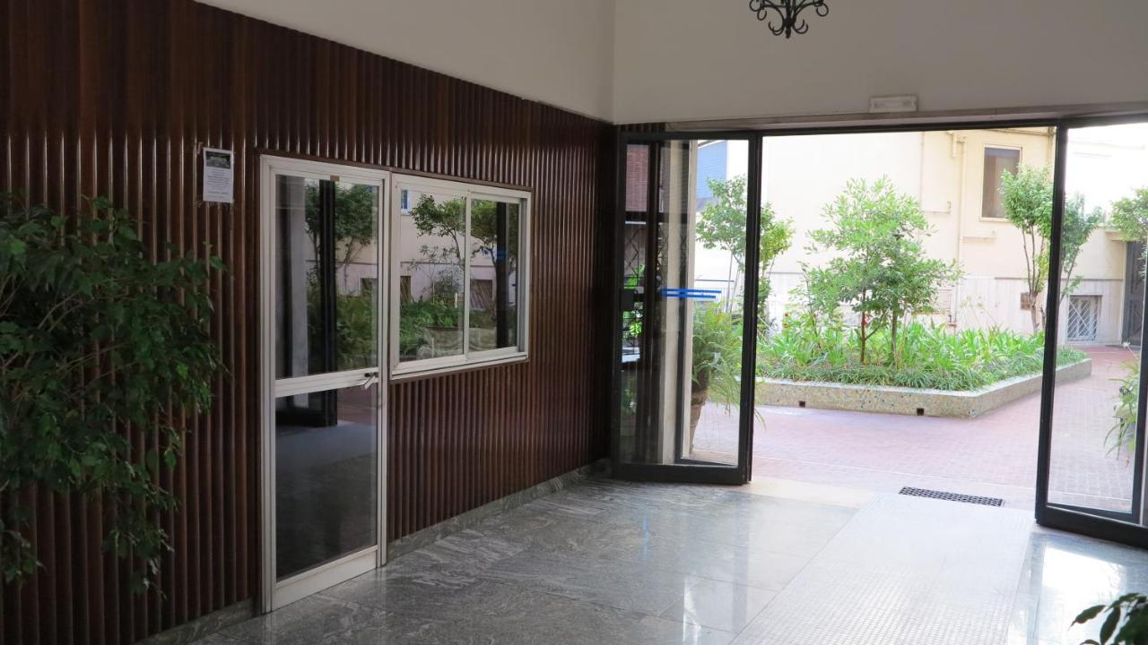 Spacious Panoramic Apartment - Half Way Center-Vomero District Napels Buitenkant foto
