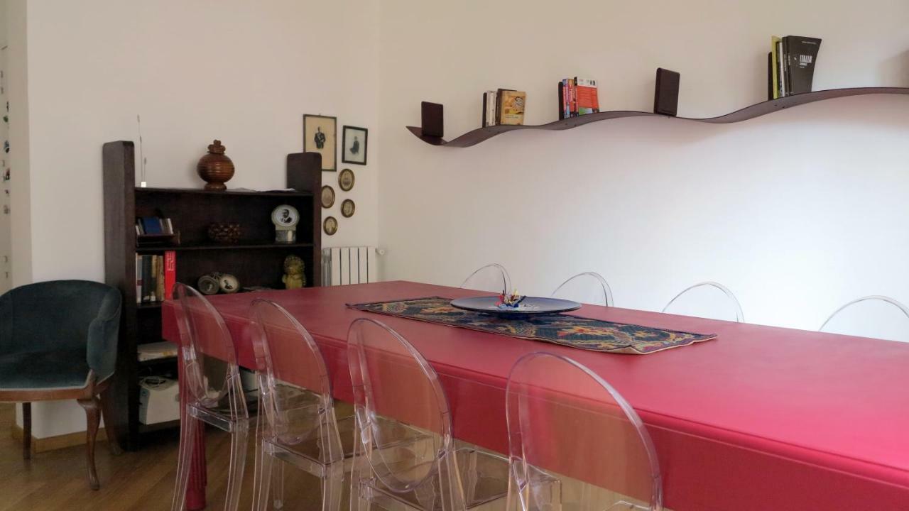 Spacious Panoramic Apartment - Half Way Center-Vomero District Napels Buitenkant foto
